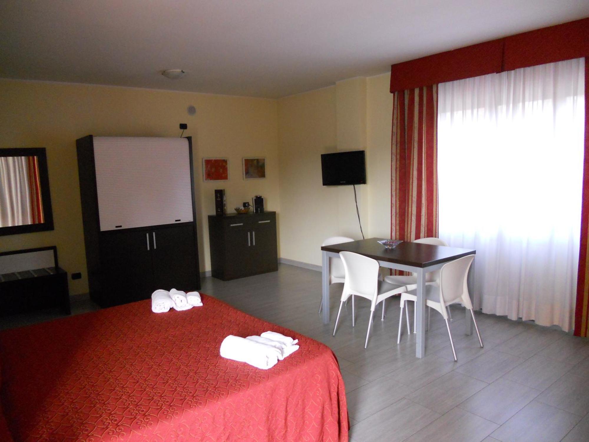 Residence San Prospero Garbagnate Milanese Zimmer foto